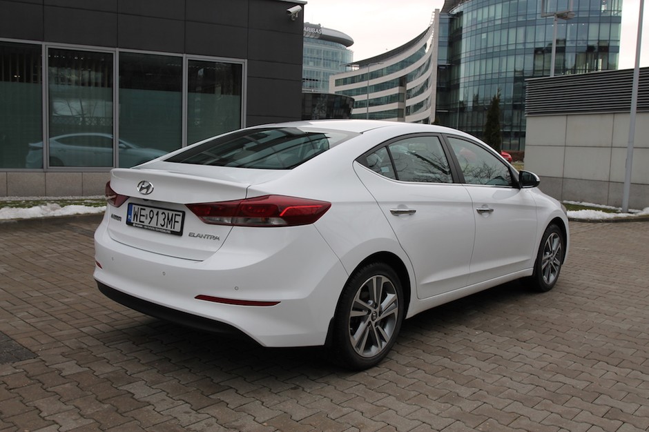 Hyundai Elantra 1.6 CRDi