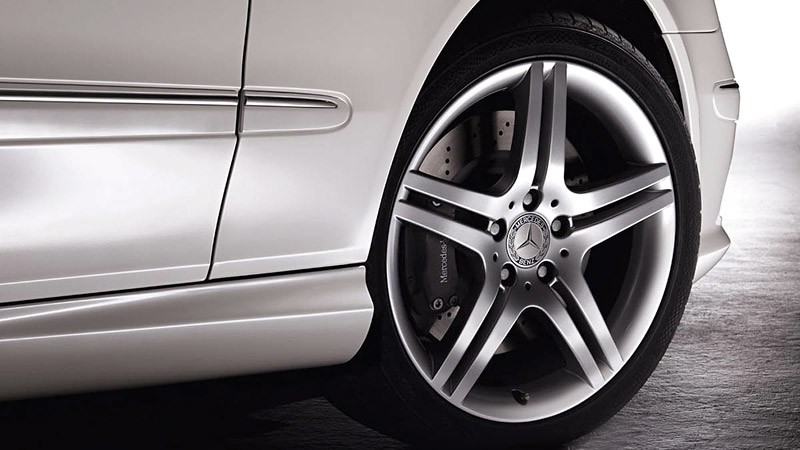 Mercedes-Benz CLK Grand Edition: wielki finał dużego coupe i kabrioletu?