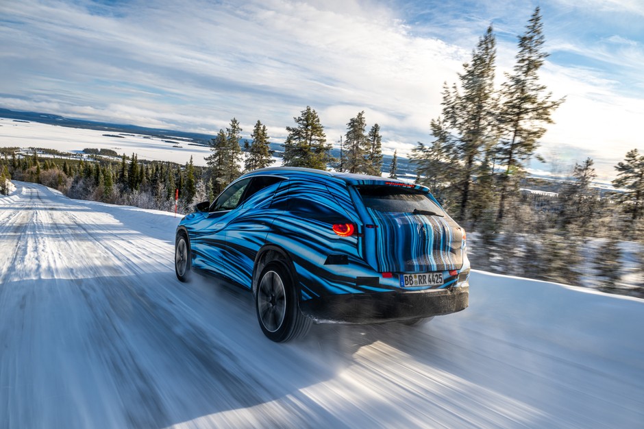 Mercedes-Benz GLC z technologią EQ