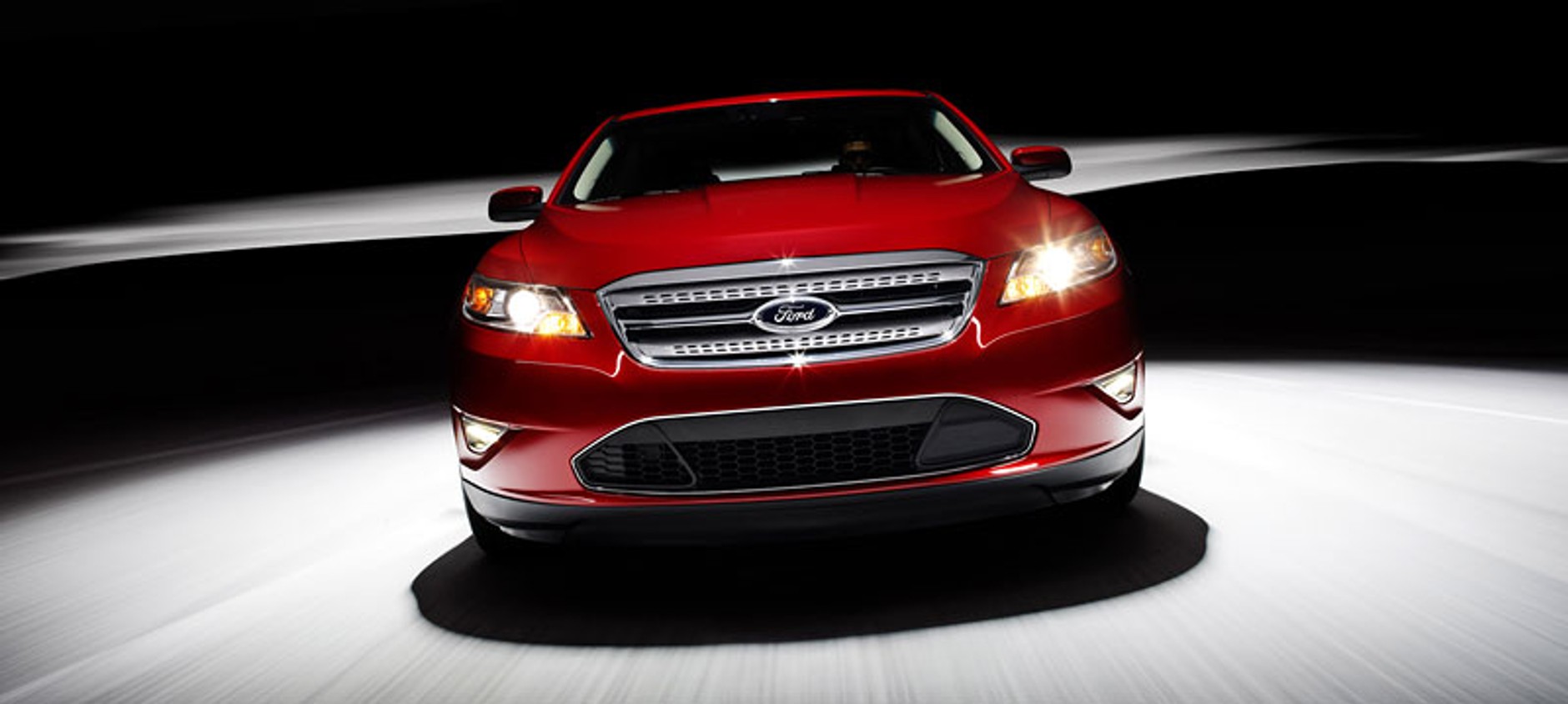 Ford Taurus SHO – rodzinny sedan w najostrzejszej wersji