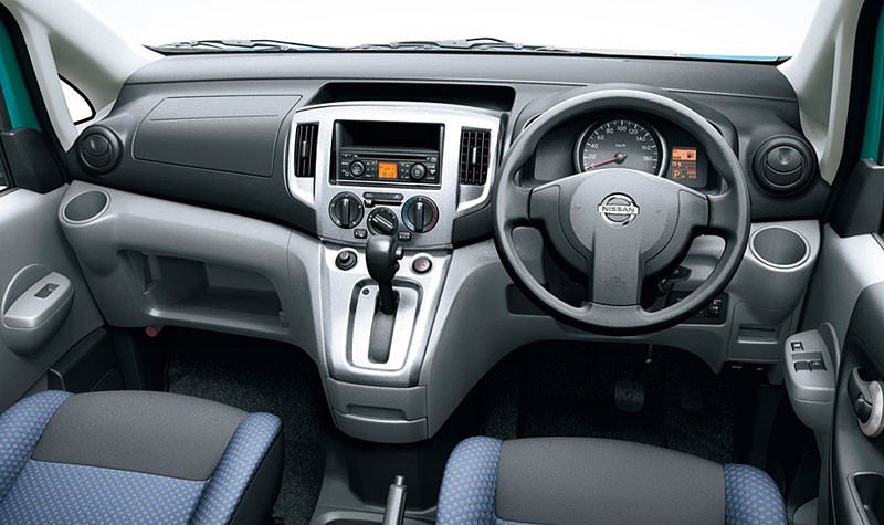 Nissan NV200 Vanette: rozpoczęto sprzedaż w Japonii