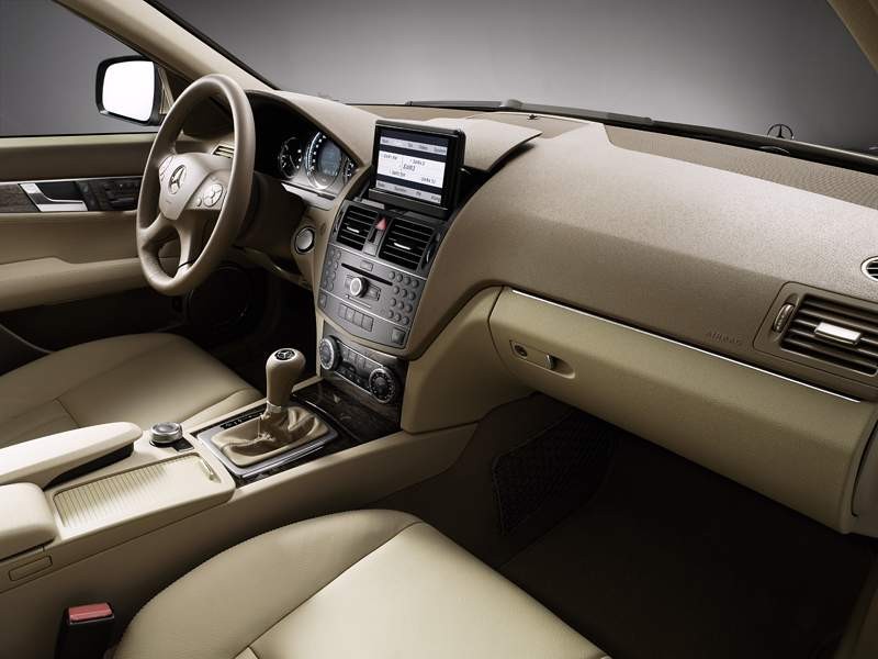 Daimler: nowa generacja Mercedesa C-Klasa z USA
