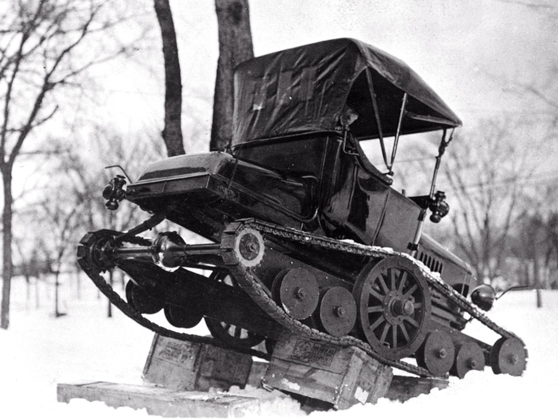 Ford Model T ma sto lat, na zlot przyjechało 750 (fotogaleria)