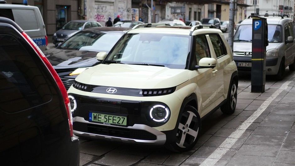 W 2028 r. co szósty nowy samochód będzie elektryczny