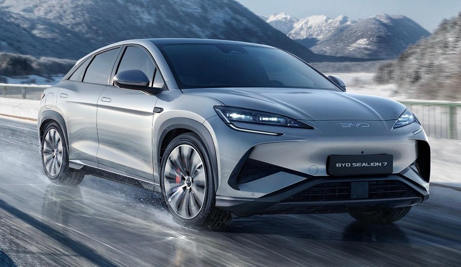BYD Sealion 7