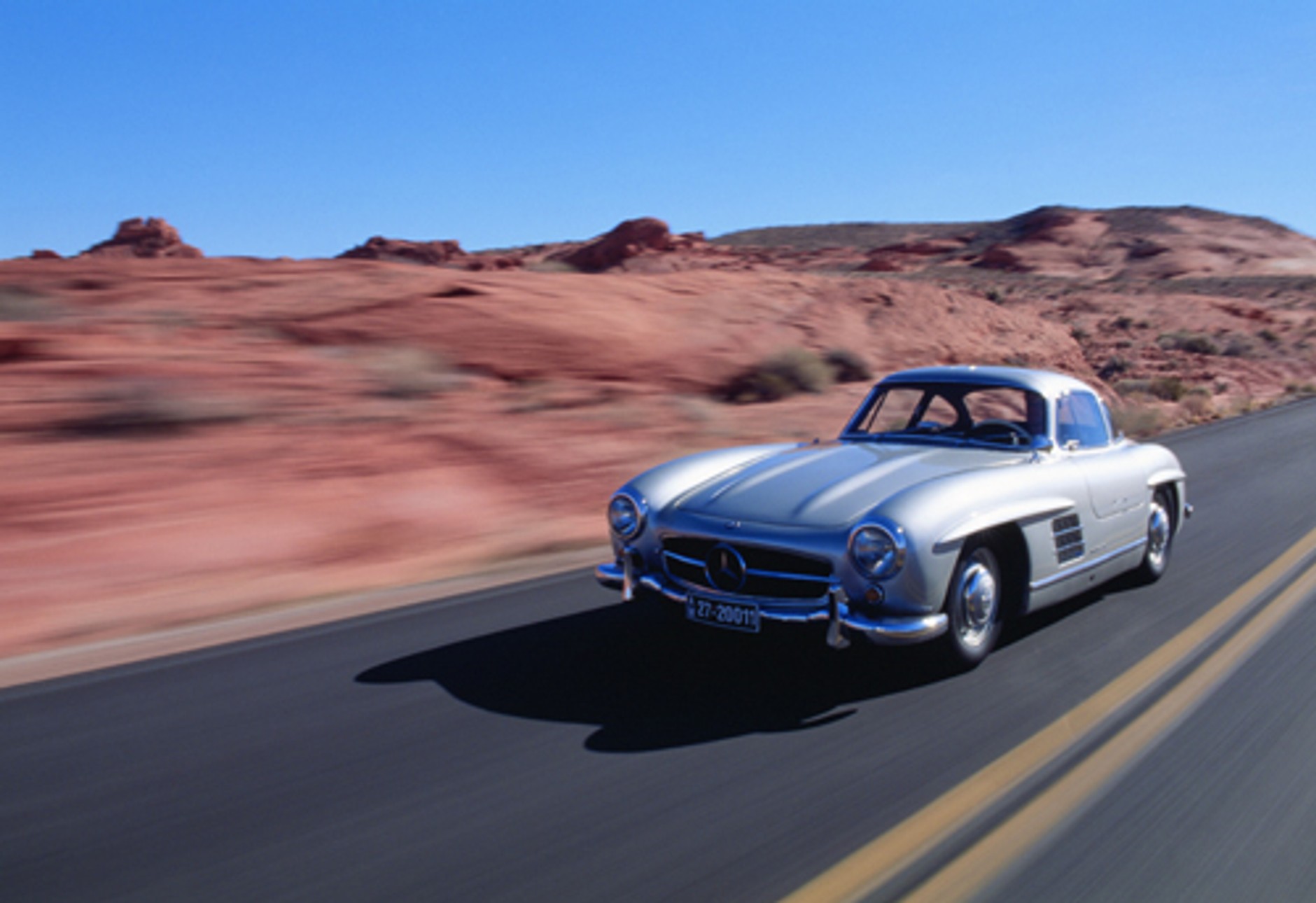 Mercedes-Benz 300 SL - Na skrzydłach do historii