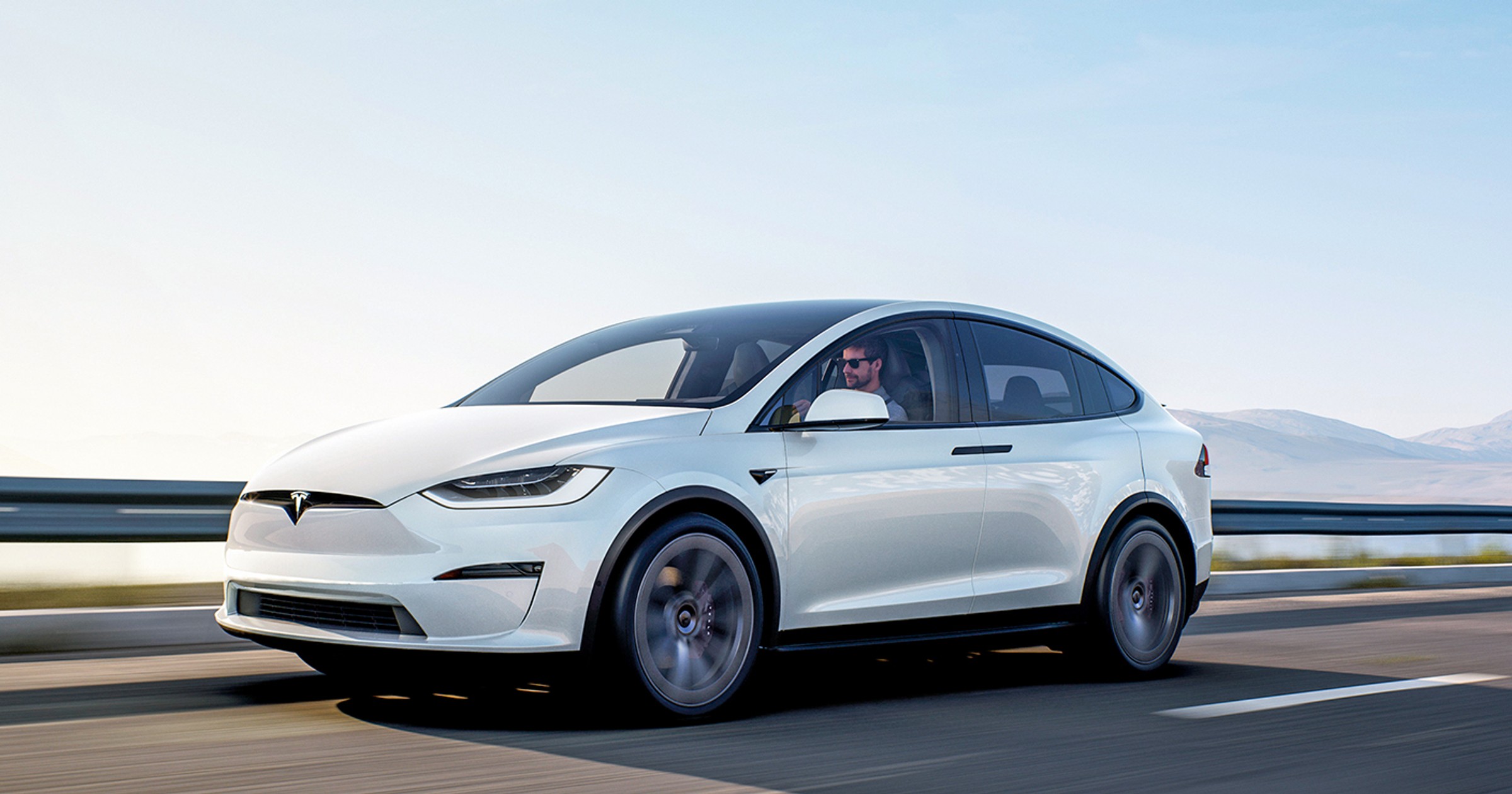 Tesla Model X Plaid (2022)