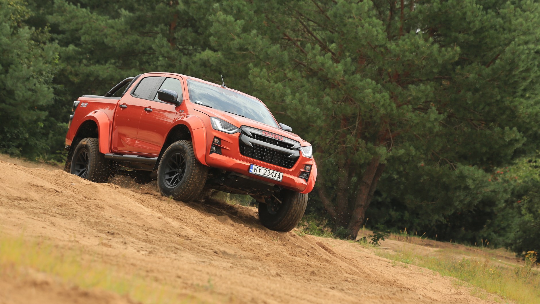 Isuzu D-Max Arctic Truck AT 35 (2022 r., 3. generacja)