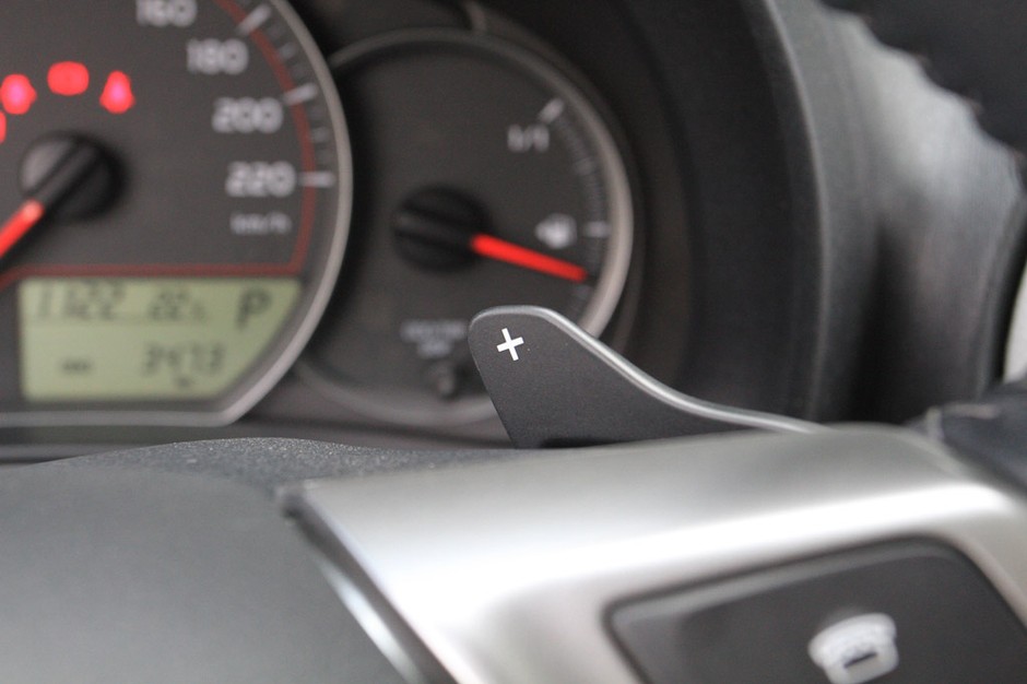 Test nowej Toyoty Yaris, radzimy którą wersję wybrać automat czy manual?