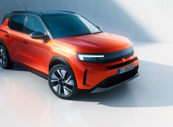Nowy Opel Frontera: tak prezentuje się 20 lat później