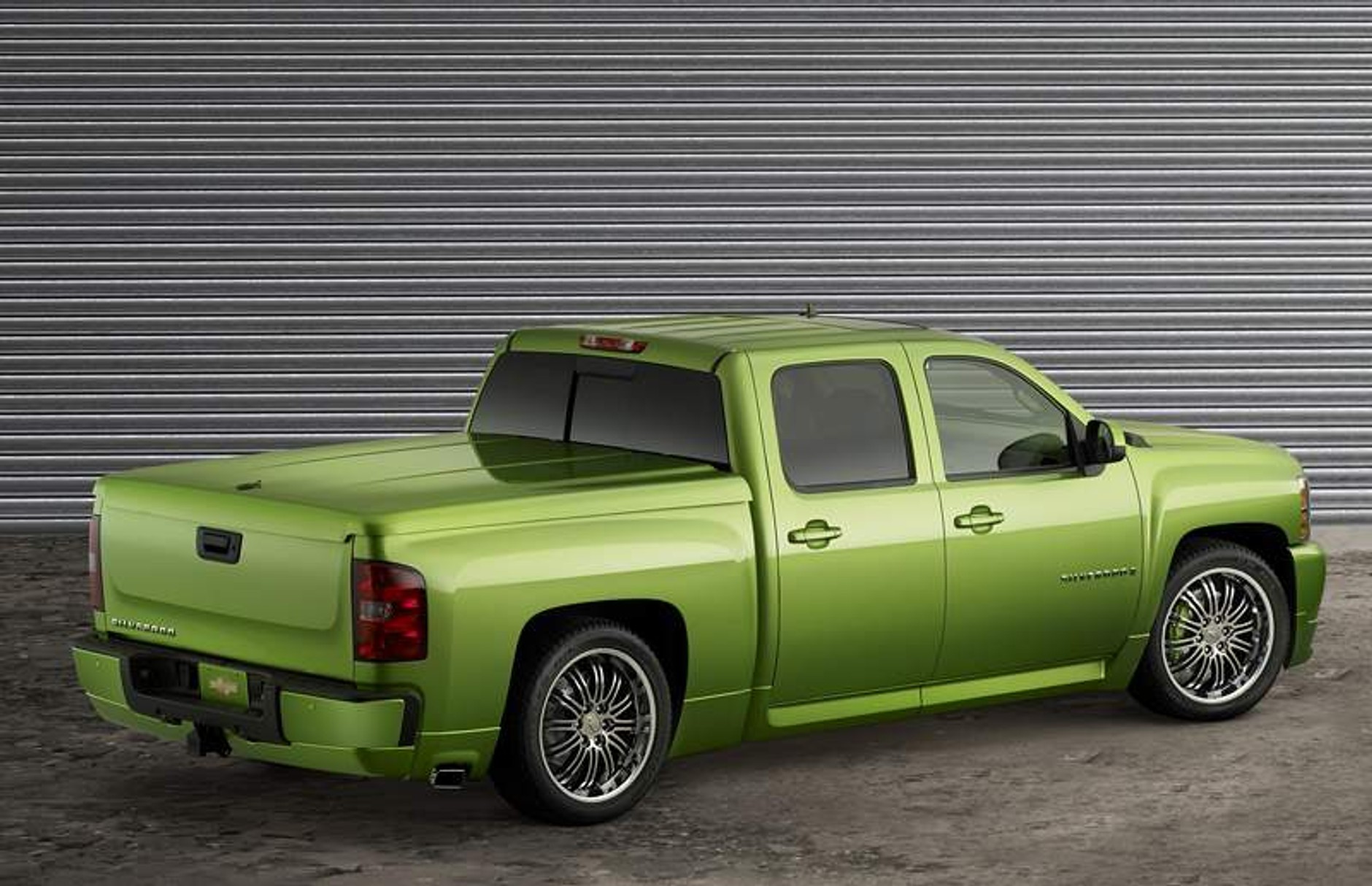 SEMA 2006: Chevrolet Silverado na siedem sposobów