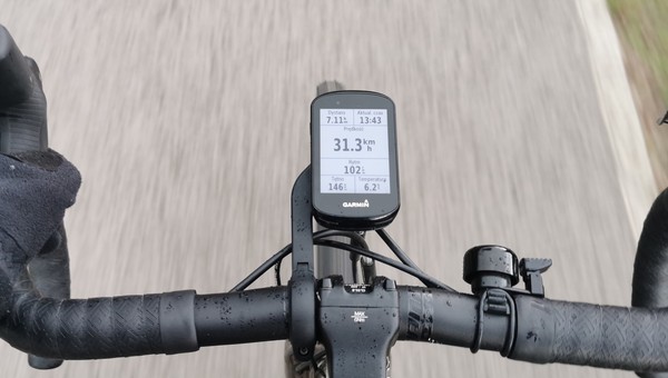 Zaawansowany licznik rowerowy z GPS