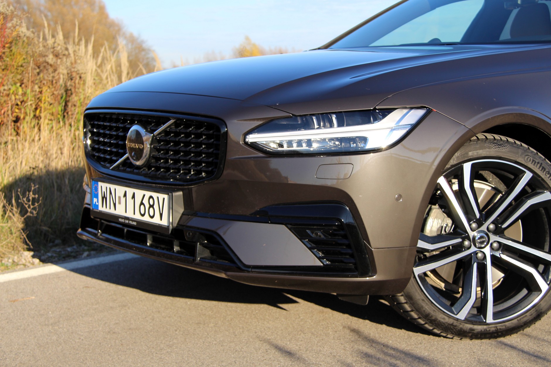 Volvo V90 T8 Ultra Dark