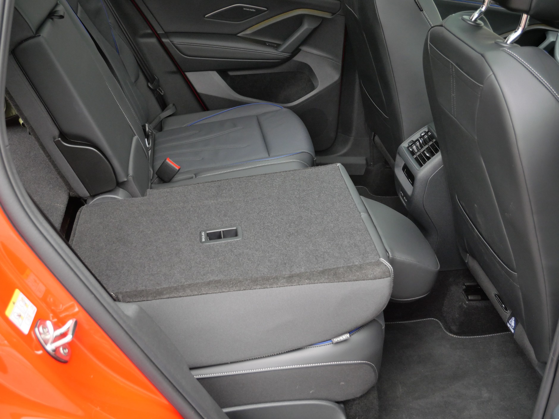 Volkswagen Tiguan R-line eHybrid 2024