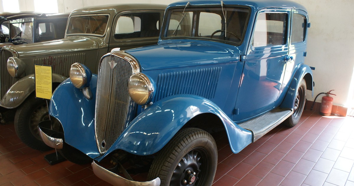 Oldtimery w starej hucie