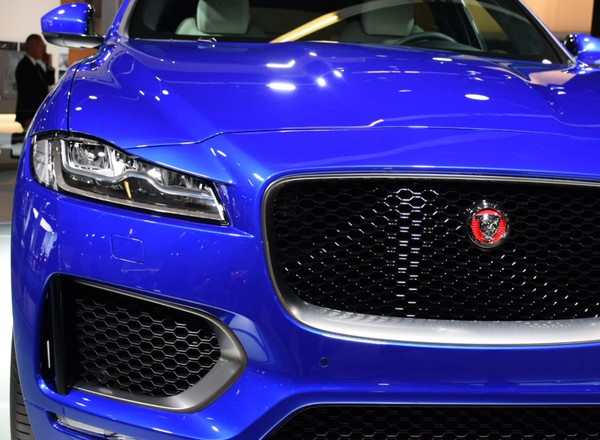 Jaguar F-Pace - pierwszy SUV marki (Frankfurt 2015)