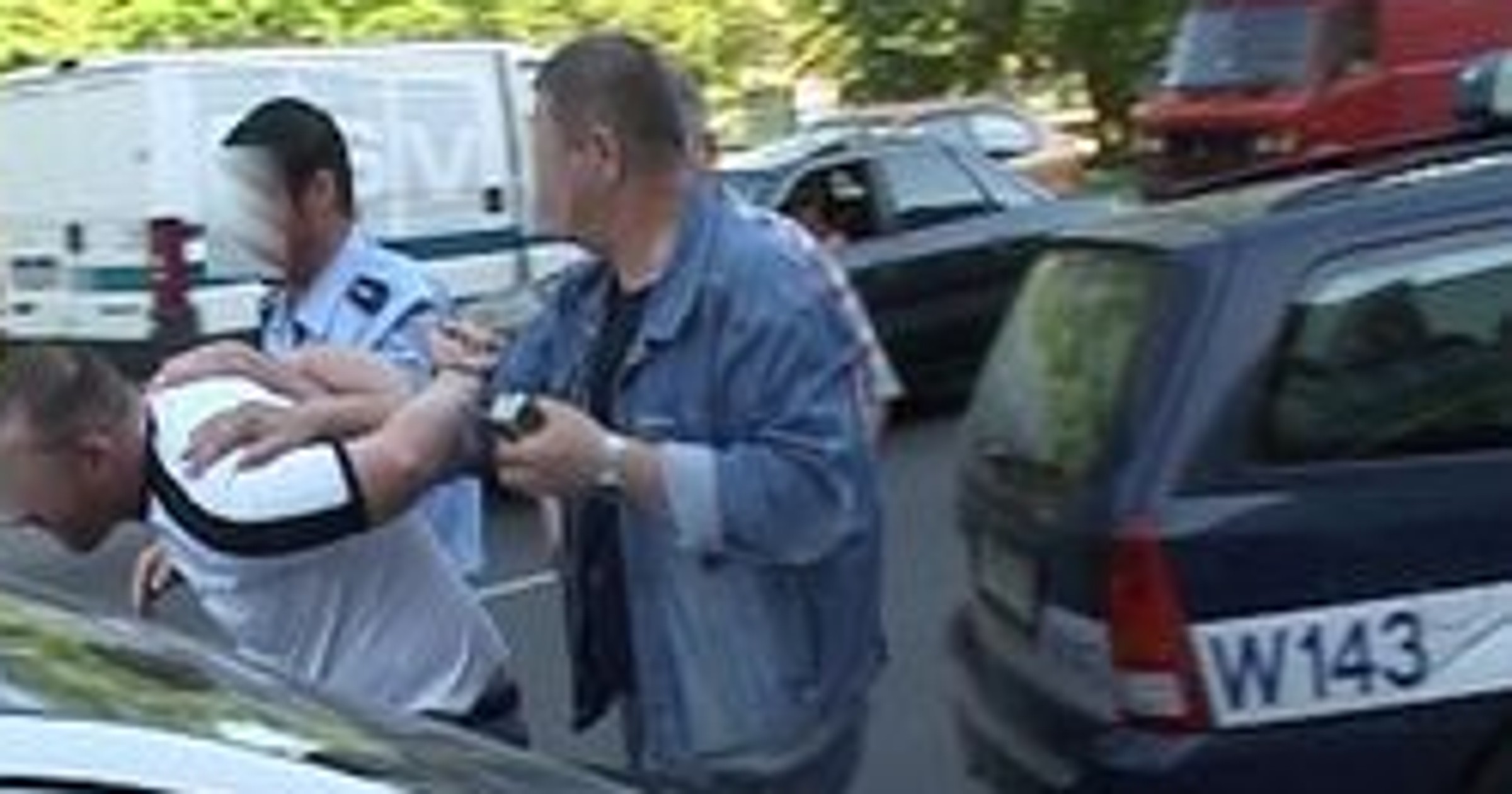 Policja: likwidacja grupy kradnącej samochody