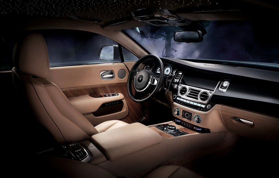 Rolls-Royce – rekordowa sprzedaż w 2016 r.