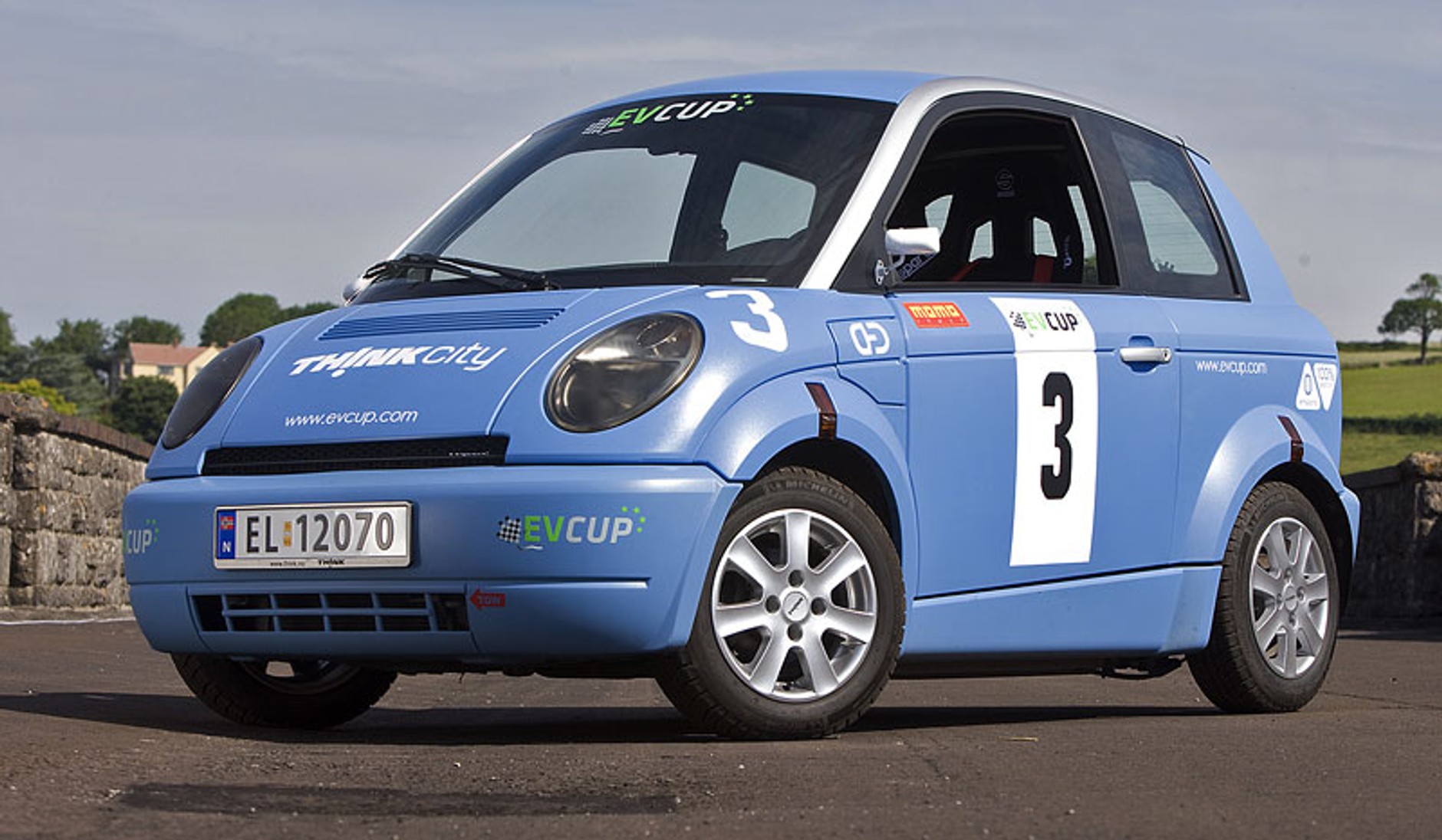 Które auto z napędem elektrycznym jest najpopularniejsze?