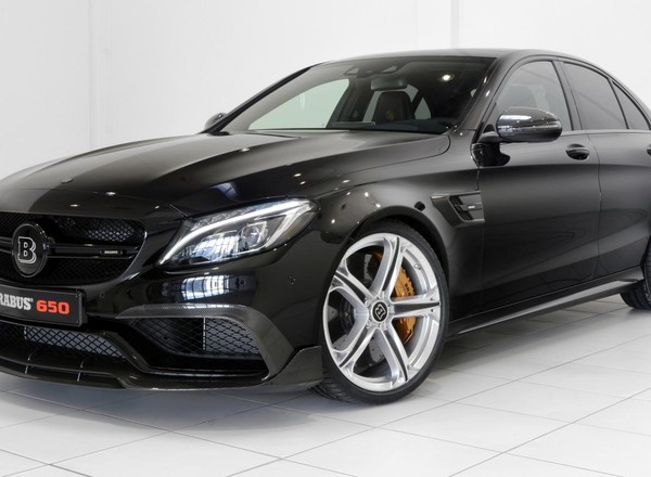 Brabus zbudował 650-konnego Mercedesa C 63 AMG S