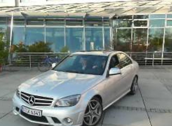 Mercedes C63 AMG