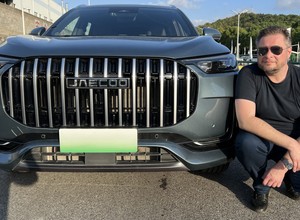 Jeździłem kilkunastoma chińskimi autami, ale SUV Jaecoo 8 to inny poziom