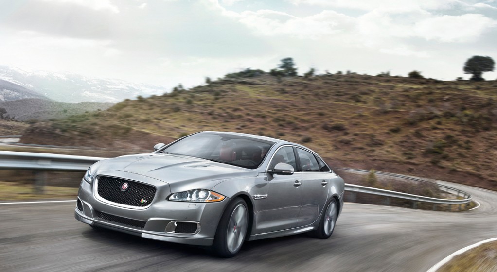 Jaguar XJR: ostry kocur