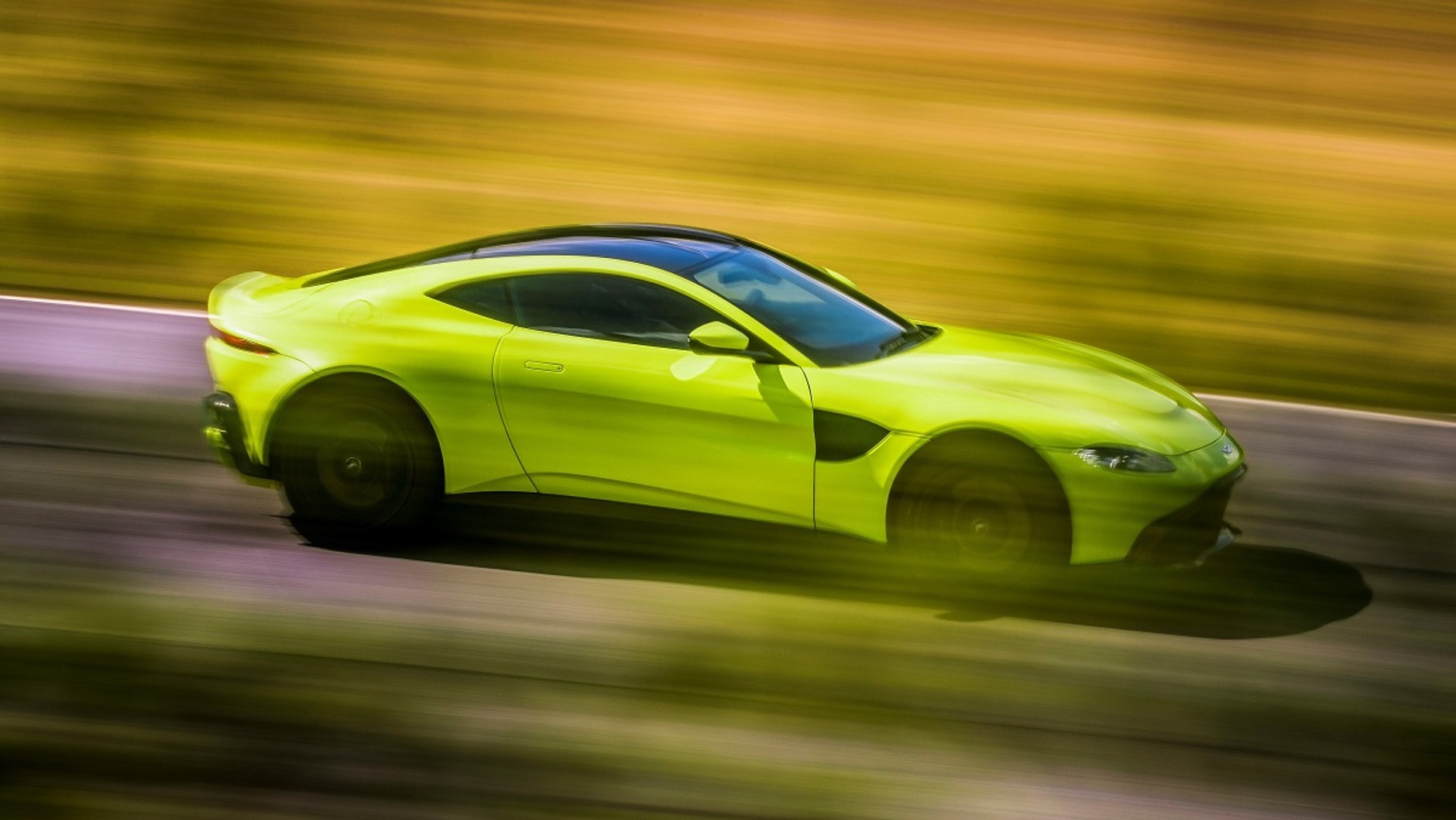 "Lime Essence" z palety Astona Martina