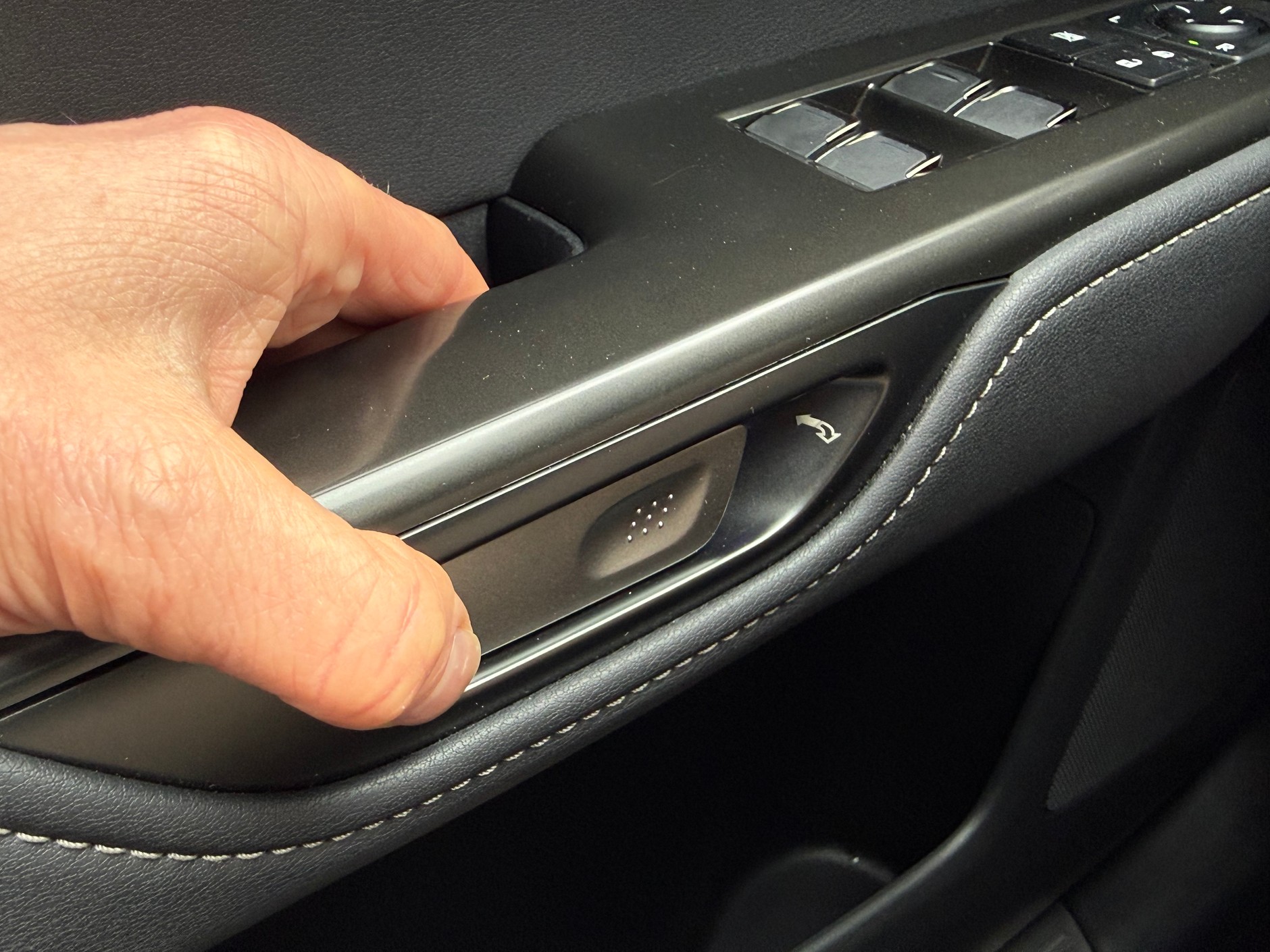 Lexus NX 450H+ F Sport