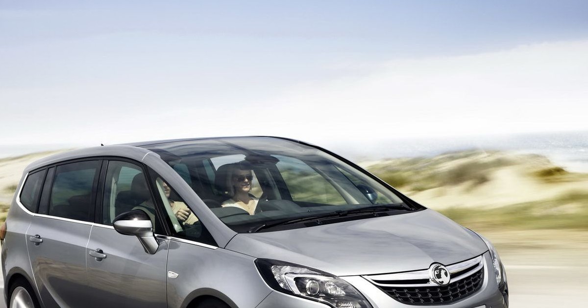 Rodzinny Opel Zafira rośnie i rośnie...