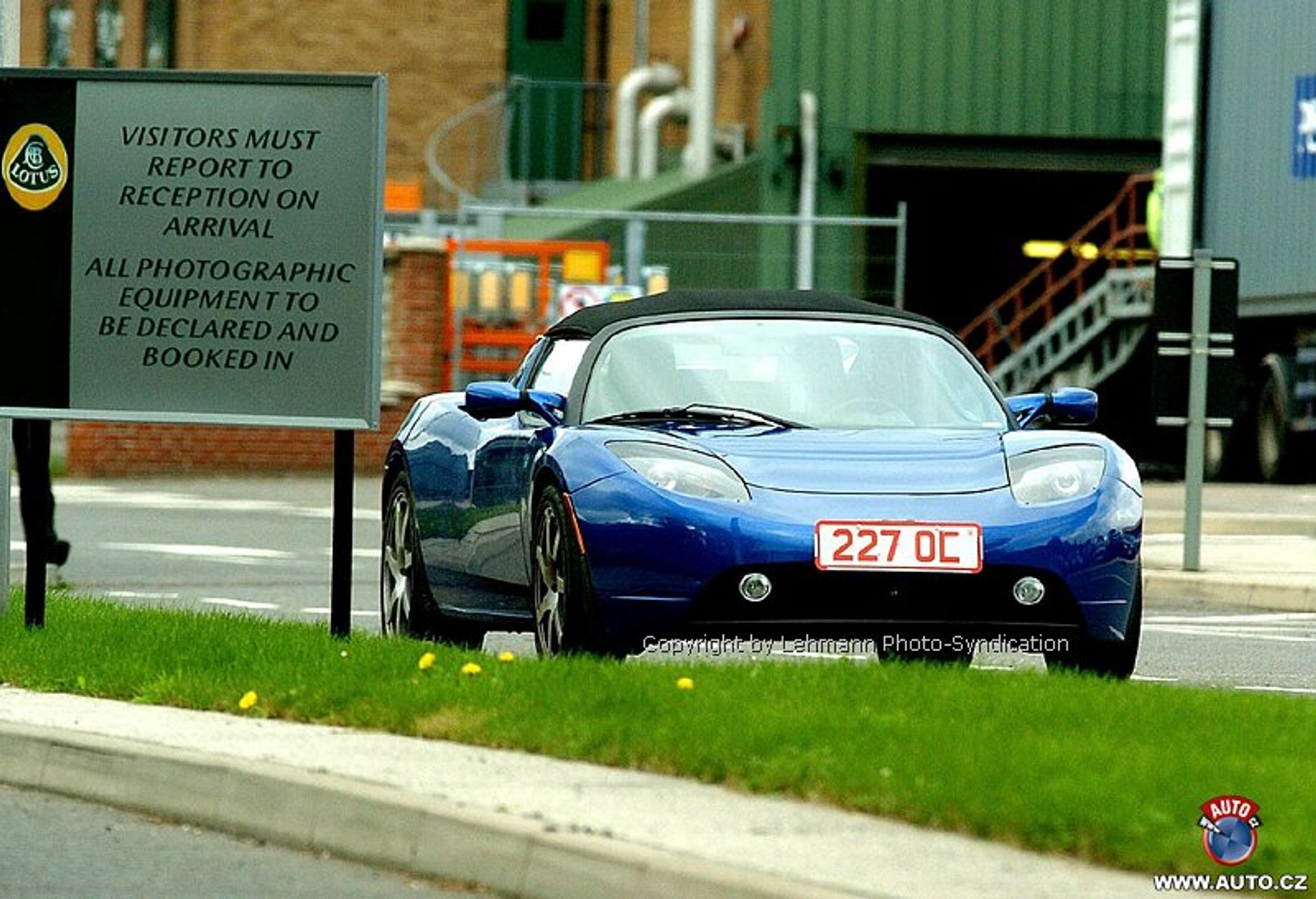 Zdjęcia szpiegowskie: Tesla Roadster
