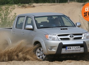 Toyota Hilux kontra Mitsubishi L200, Nissan Navara i Ford Ranger - który używany pikap będzie lepszym wyborem?