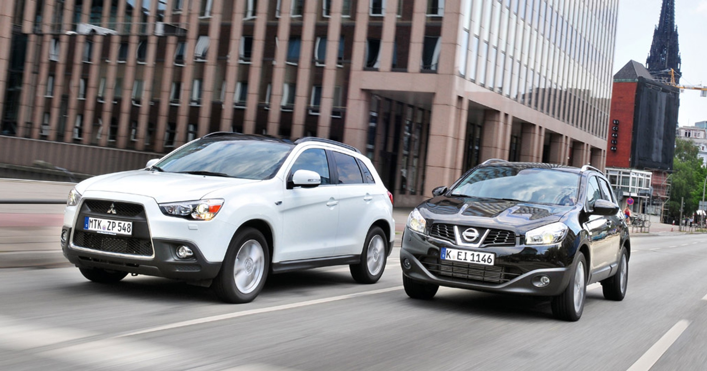 Mitsubishi ASX kontra Nissan Qashqai: crossovery gotowe na podbój miejskiej dżungli