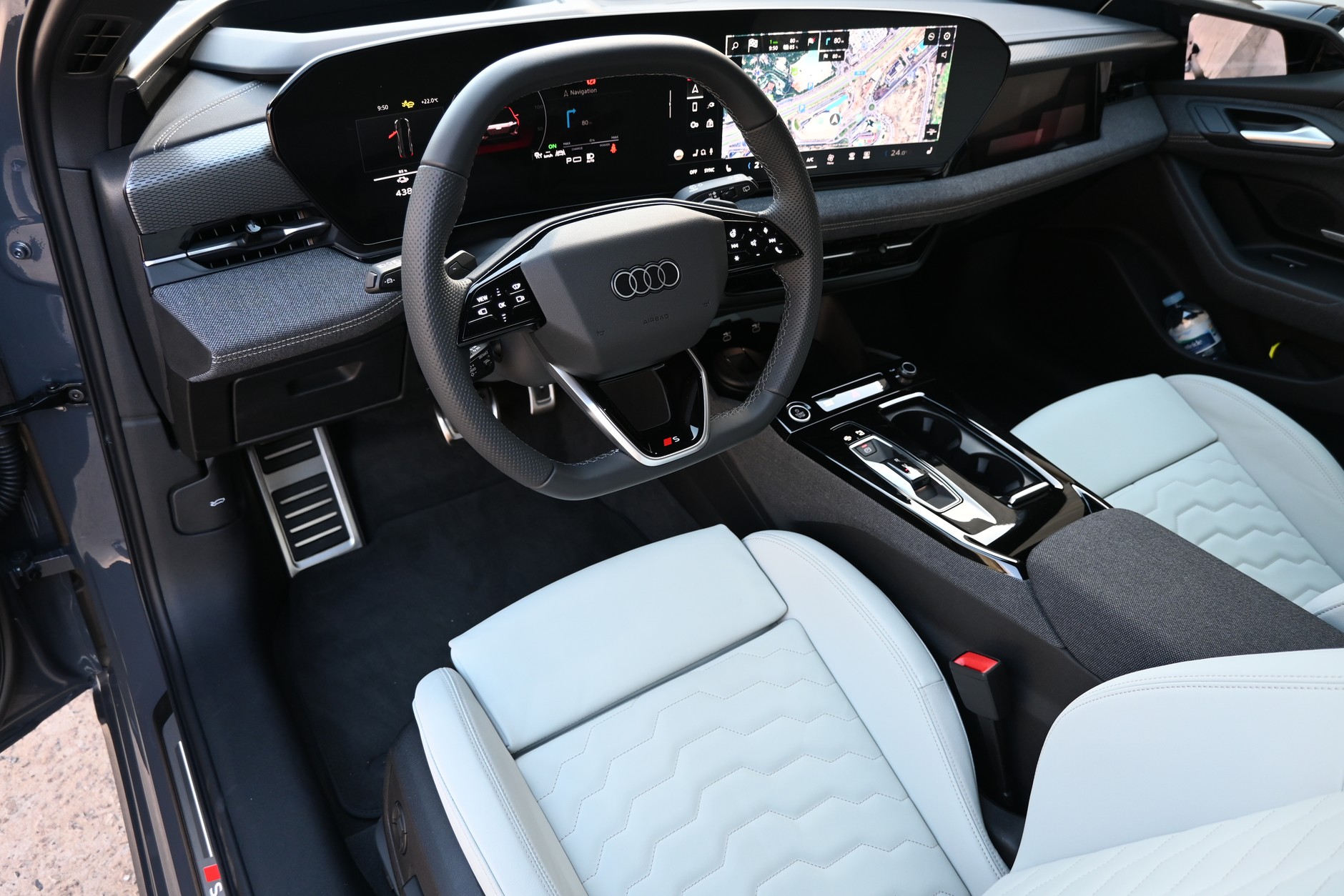 Audi A6 e-tron Avant