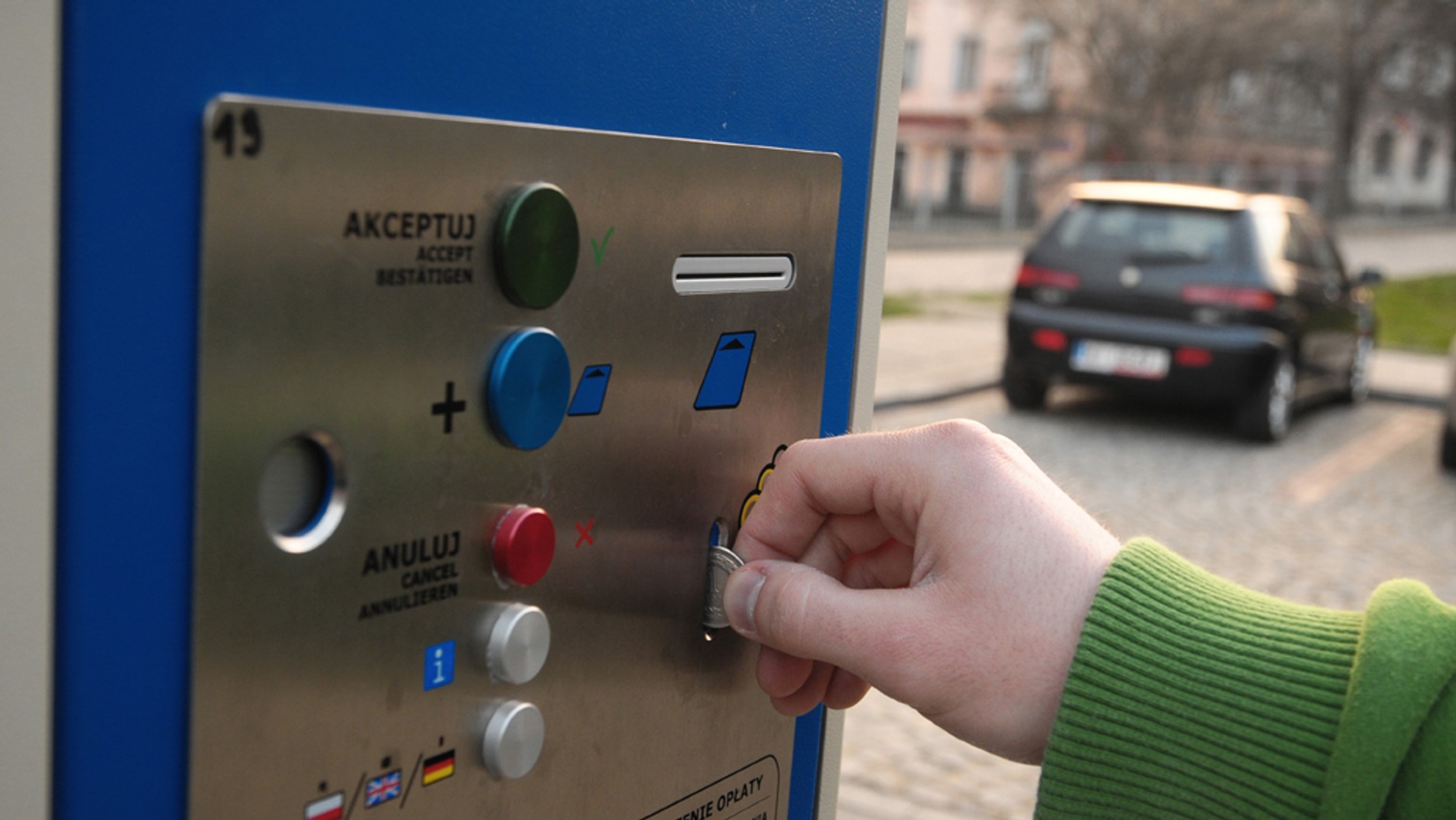 Kto zapłaci za szkodę na parkingu