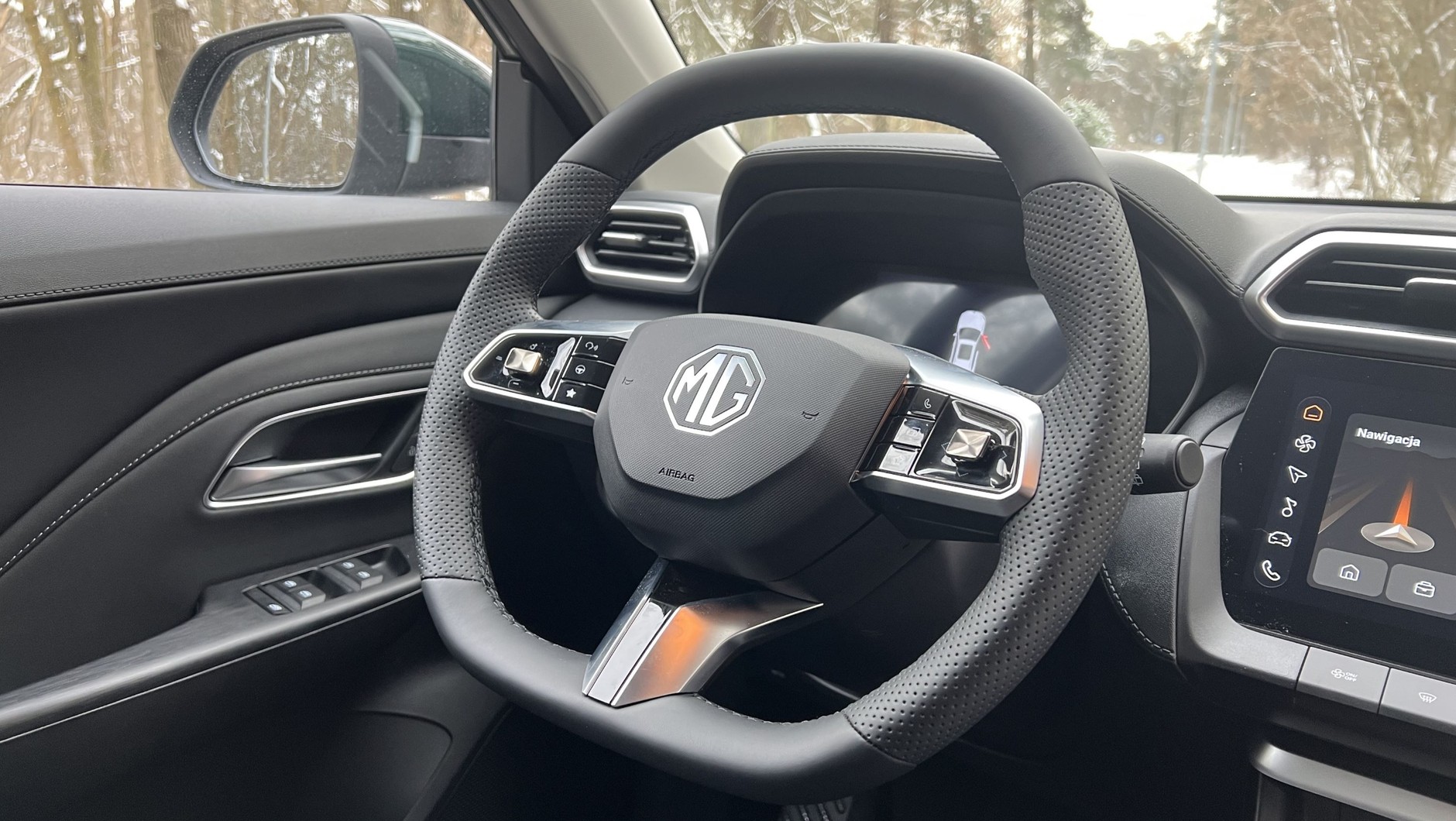 MG ZS (druga generacja; wersja Hybrid+)