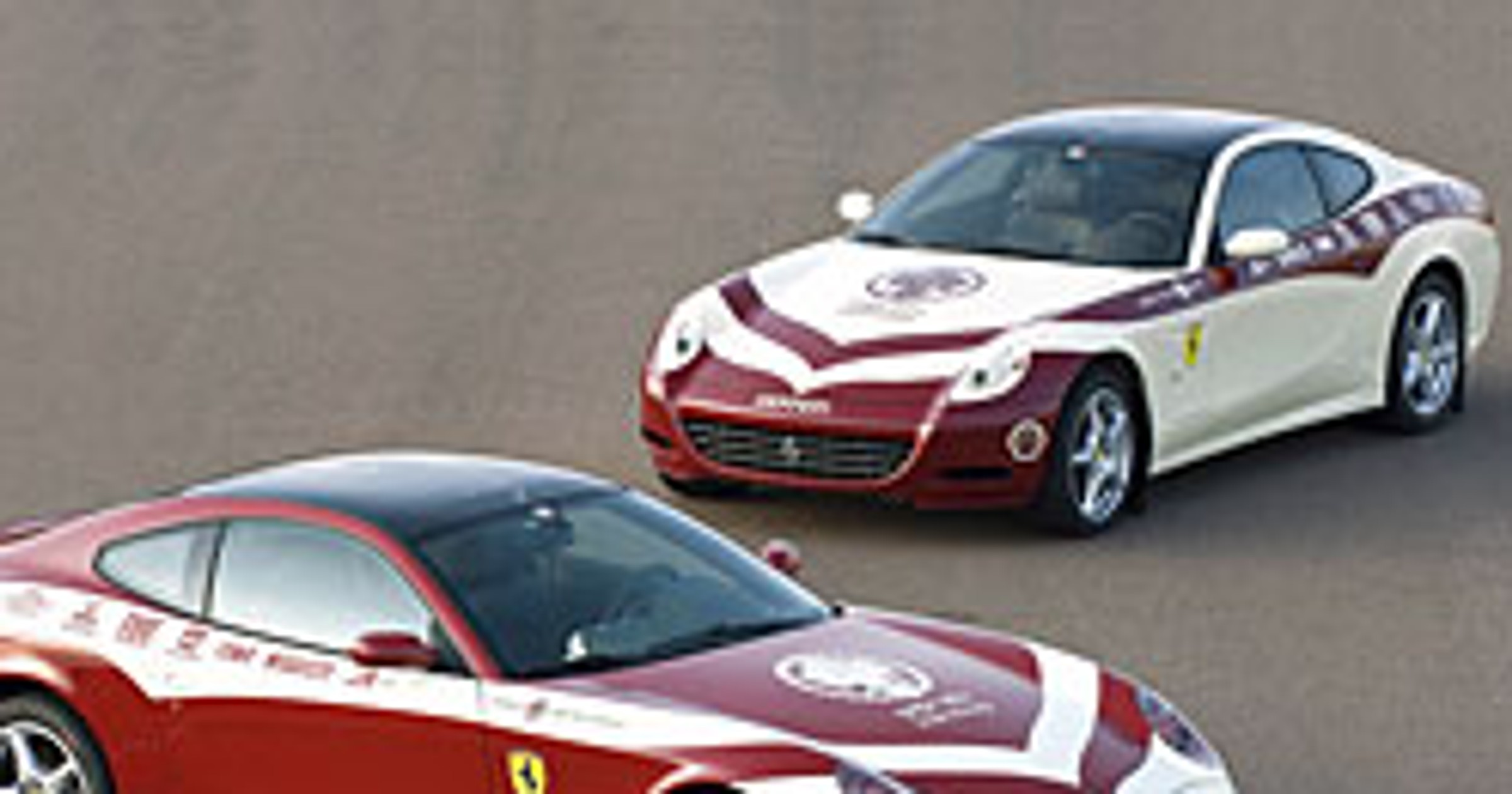 Ferrari: dwa egzemplarze Scaglietti w podróży dookoła Indii