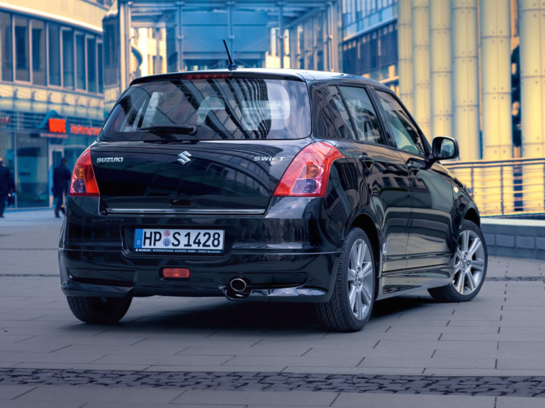 Suzuki Swift Black and White: specjalna edycja dla niemieckiego rynku