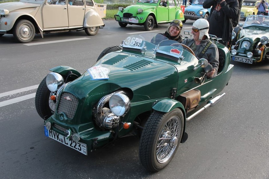 21. Światowy Zlot Miłośników Citroëna 2CV Toruń 2015
