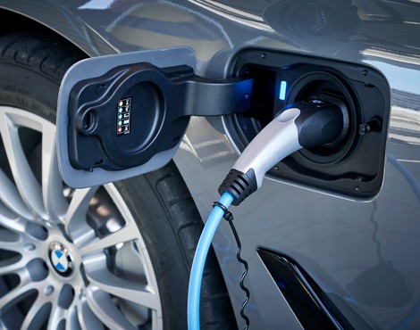 BMW Serii 5 7 generacja 2020 rok limuzyna