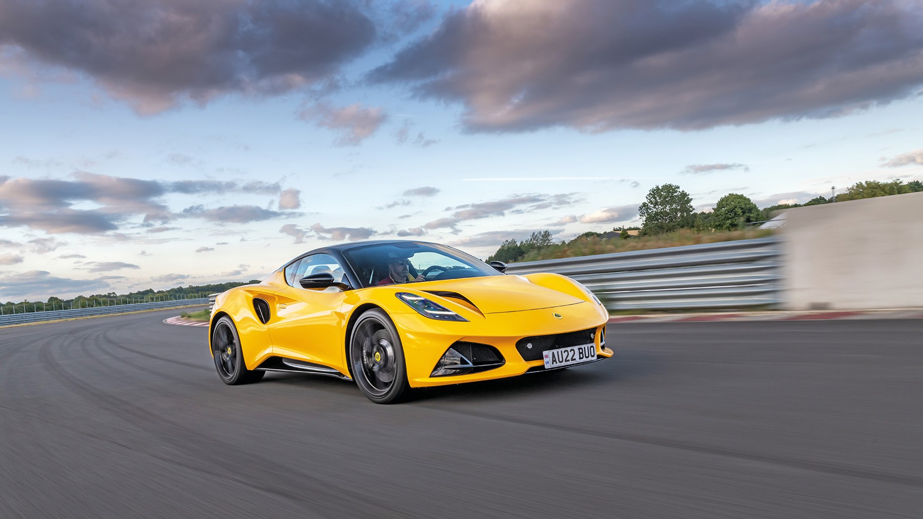 Zwinna i obliczalna: zestrojenie układu jezdnego Emiry jest bezwzględnie udane