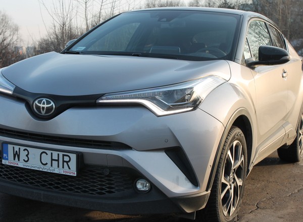 Toyota C-HR 1.2 Turbo – kontrowersyjna nowość | TEST