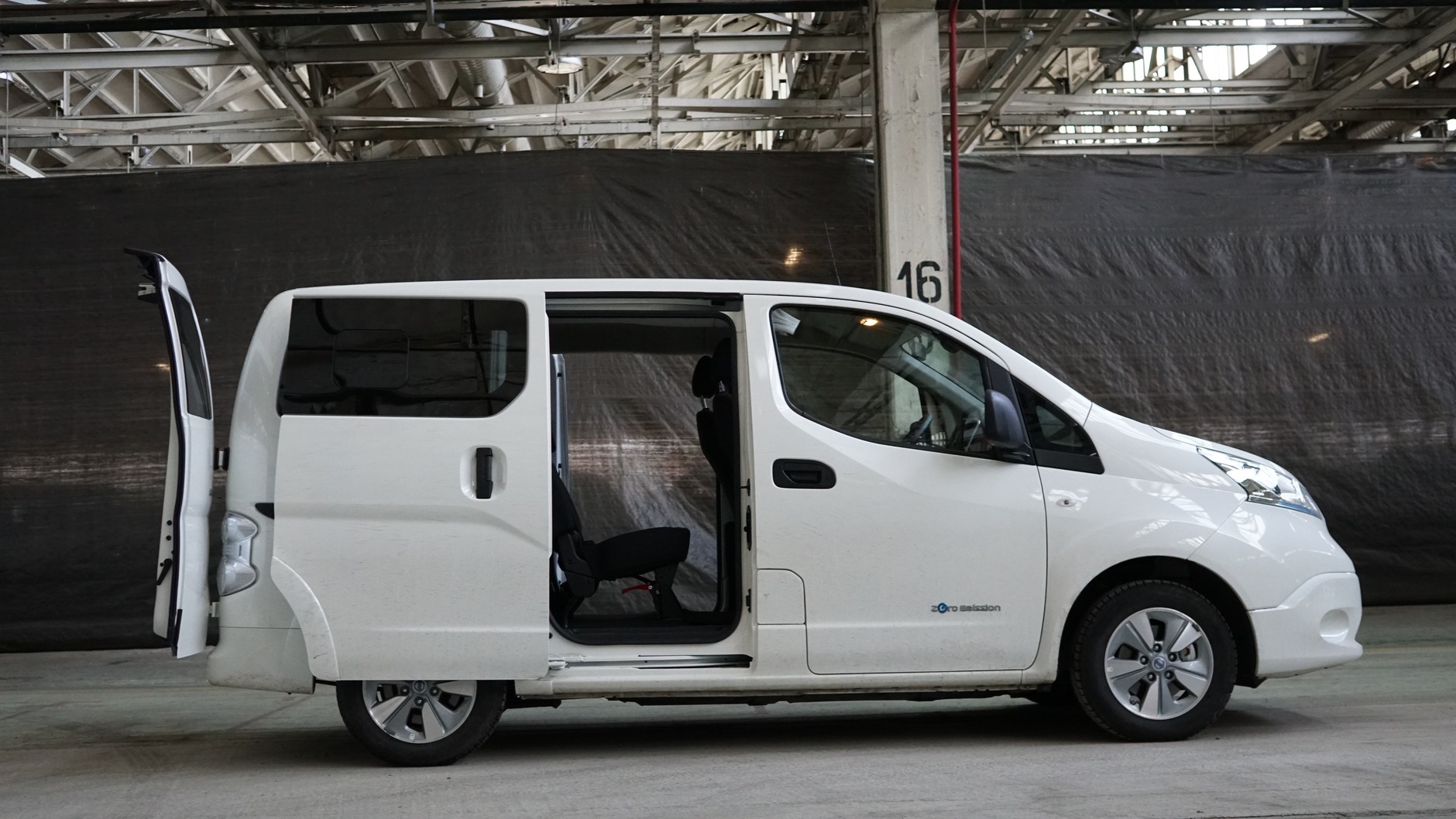 Nissan e-NV200