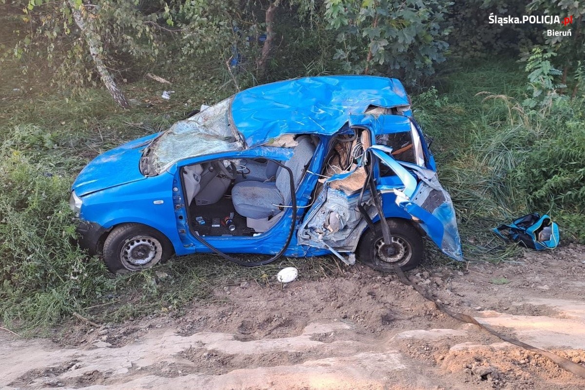 Zdewastowany Fiat Panda