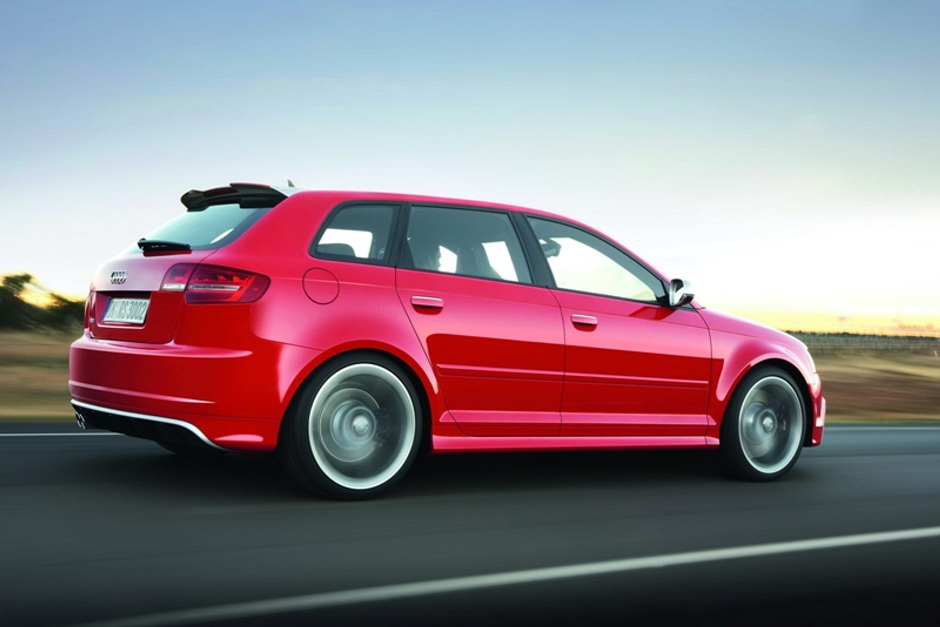 Audi RS3 to najmocniejszy  i najszybszy hatchback świata