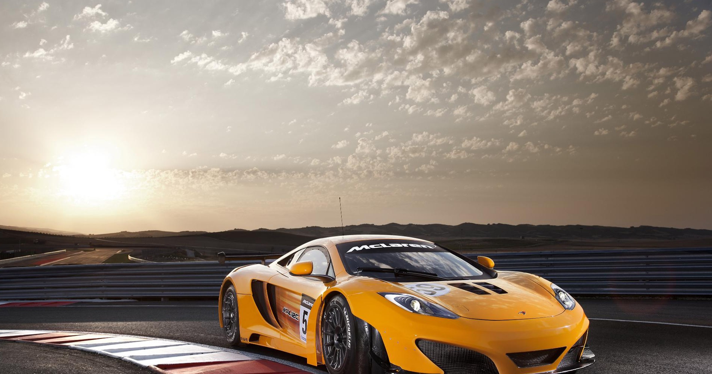 McLaren MP4-12C GT3