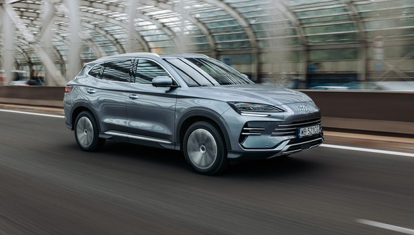 Nowy hybrydowy SUV z Chin już w Polsce. Znamy ceny BYD Seal U DM-i