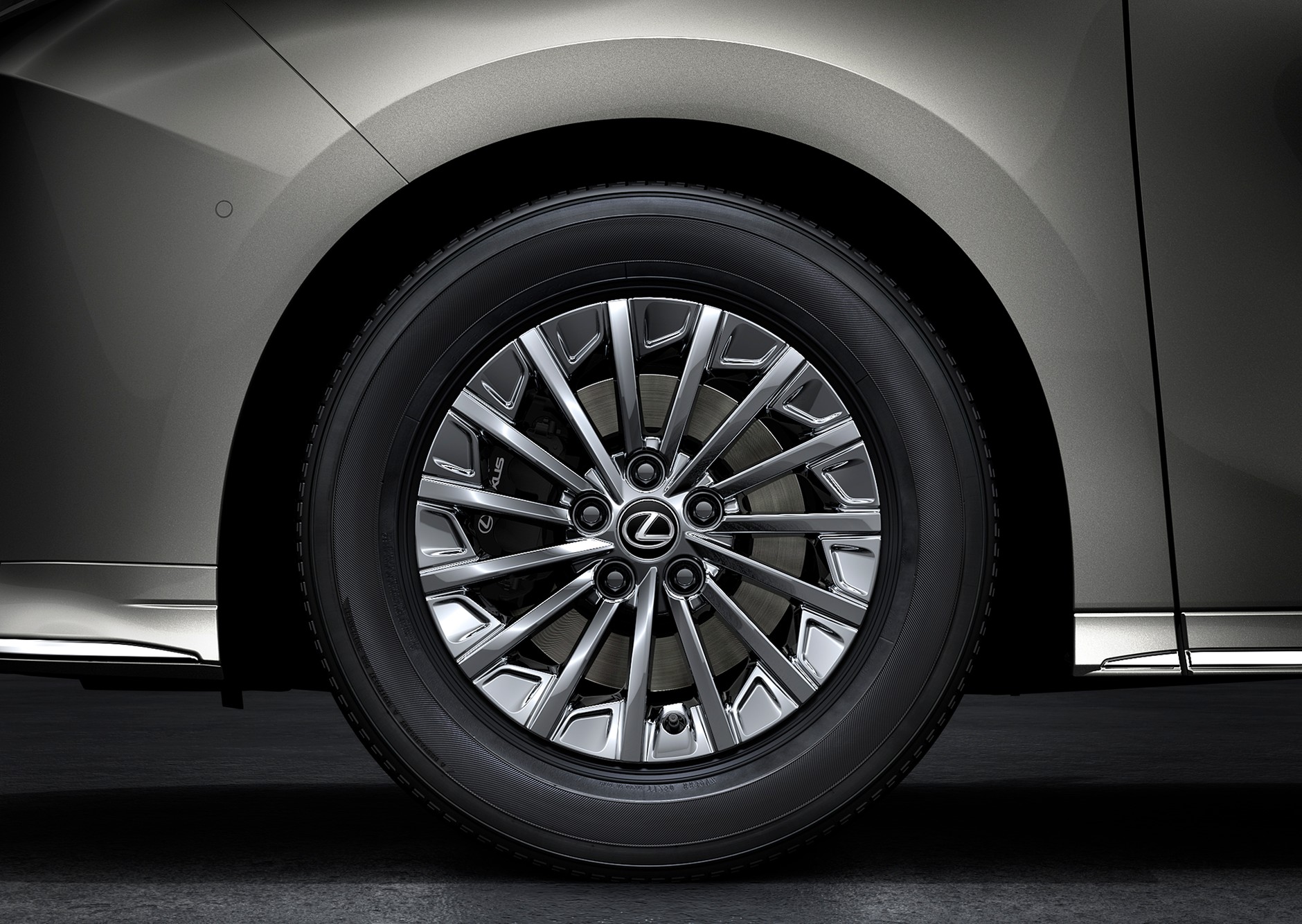 Lexus LM 350h. Ekskluzywny van z Azji debiutuje w Europie