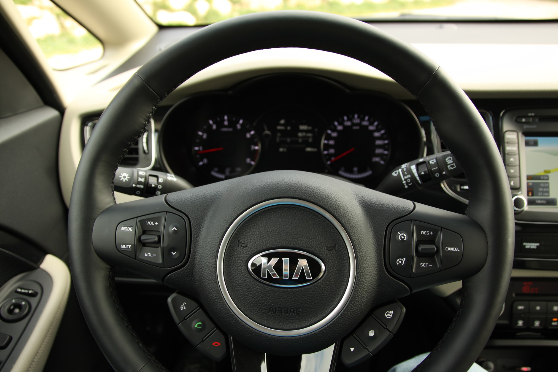 Kia Carens (pierwsza jazda)