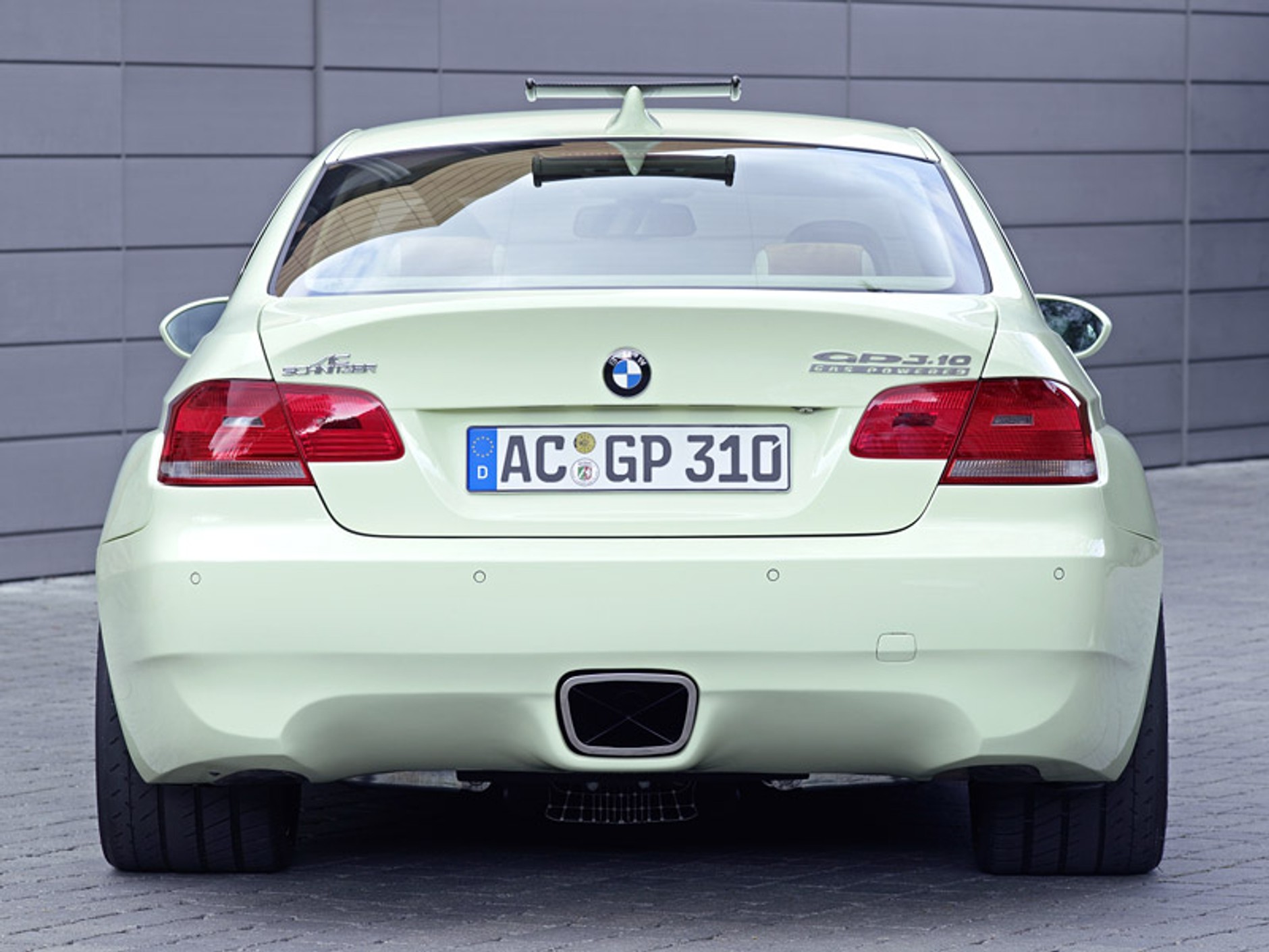 IAA Frankfurt 2007: AC Schnitzer GP3.10 - dziesięciocylindrowe coupé na gaz